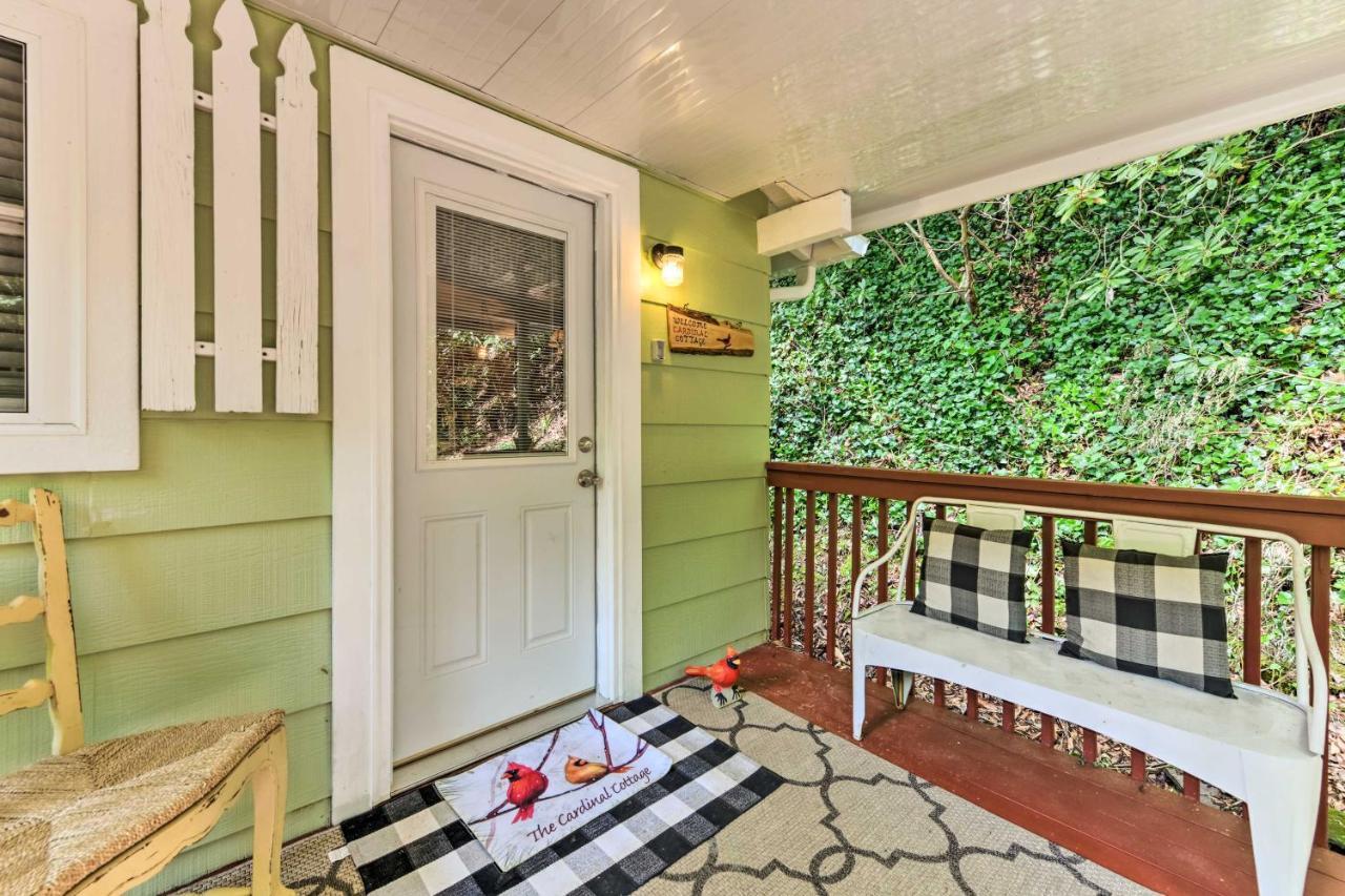 Tranquil Creekside Cottage With Deck And Lanai Franklin Extérieur photo